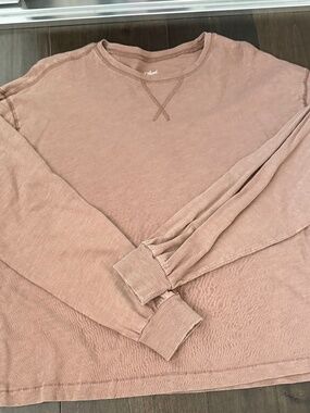 Universal Thread Long sleeve T Shirt